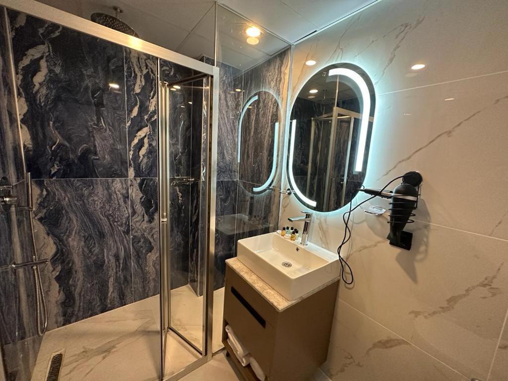 Istanblu Hotel Atasehir Istanbul Eksteriør billede